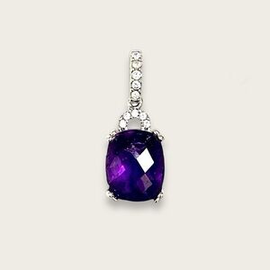 935 Sterling Silver Pendant Oval Purple